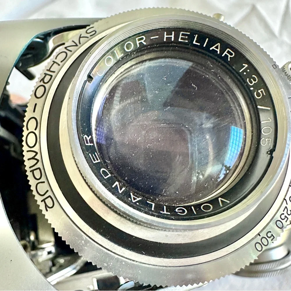 RARE VOIGHTLANDER BESSA II FOLDING CAMERA COLOR-HELIAR 3.5/105 LENS MED FORMAT